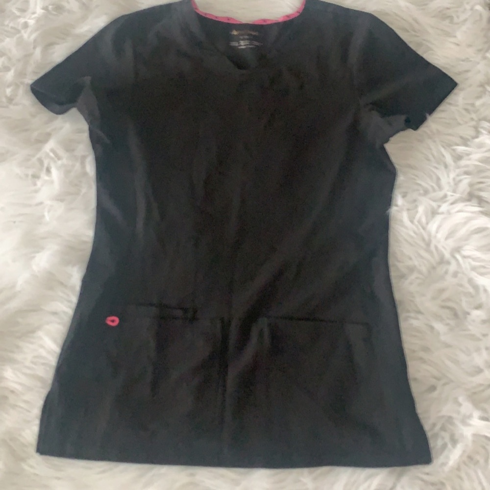 Women’s scrubs